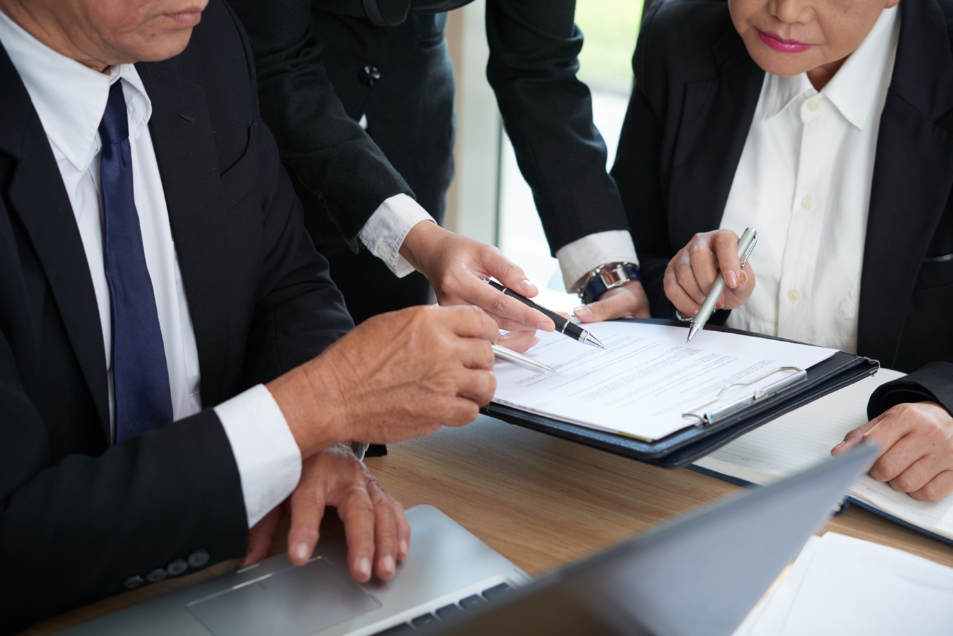 Debt relief attorney discussing foreclosure defense strategies in Texas