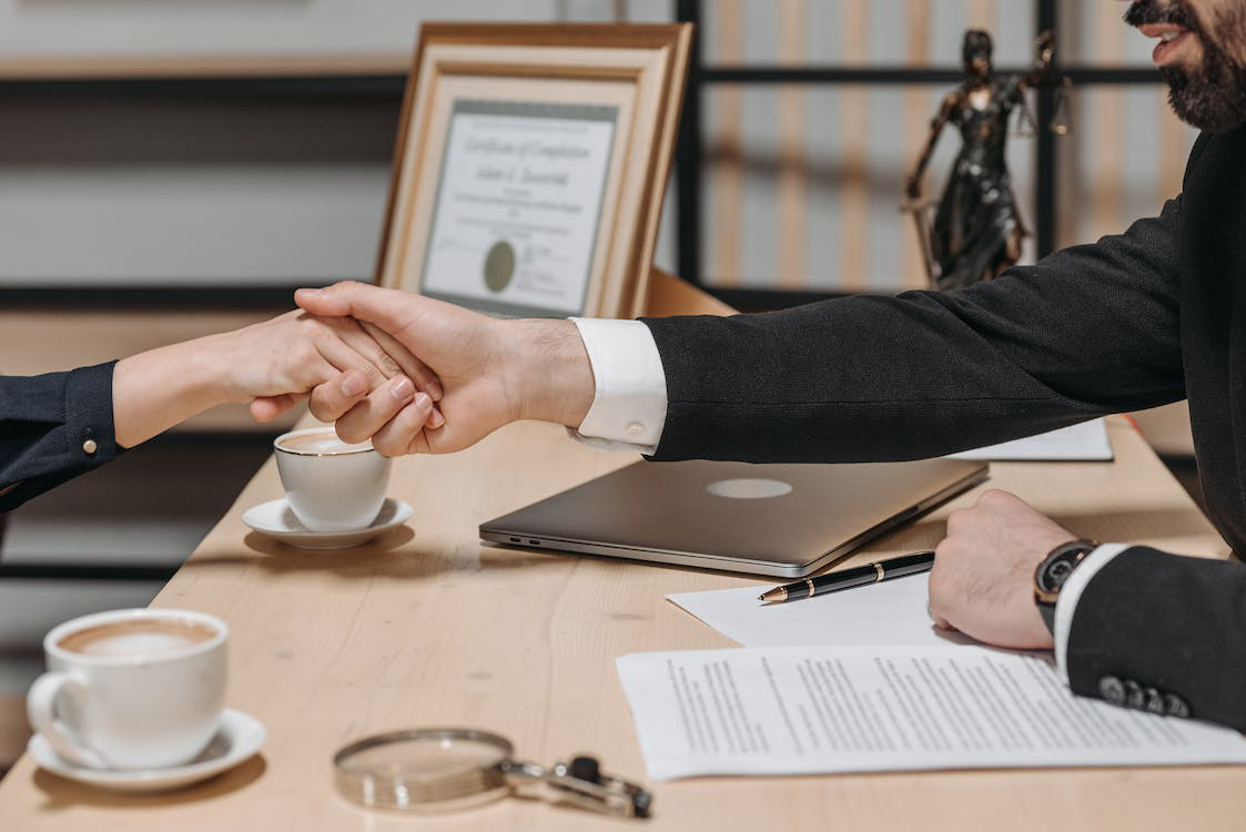 The Law Office of Joel Gonzalez, based in Corpus Christi, assists individuals across South Texas in preparing, filing, and completing Chapter 7 and Chapter 13 bankruptcy cases